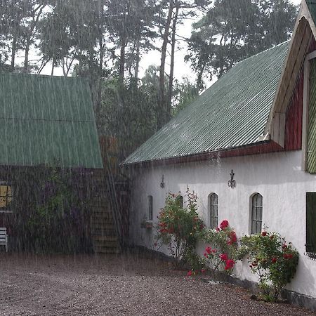 Skummesloev B & B Laholm Kültér fotó